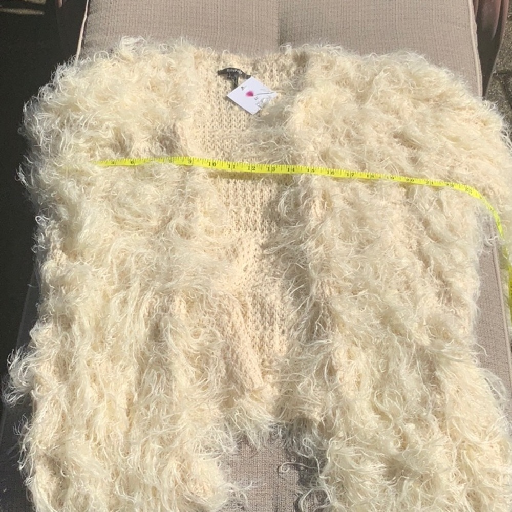 ROLY POLY CARDIGAN, SIZE LARGE - Picture 4 of 7